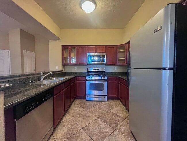 Building Photo - COMING SOON!! CUTE 3 BD/2BA CONDO LOCATED ...