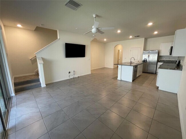 Building Photo - 2883 Peony Pr Ln