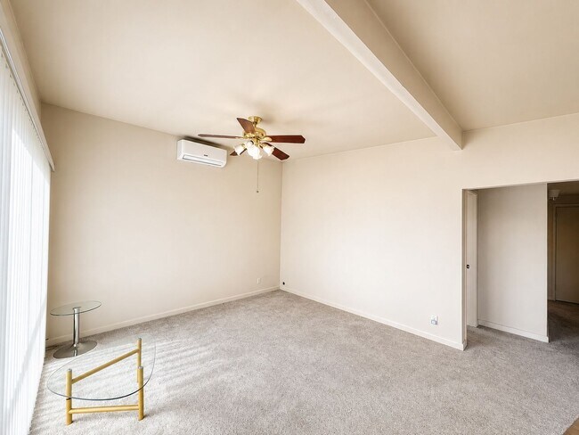 Building Photo - Bright, Updated Bungalow with 250 SF Bonus Sunroom