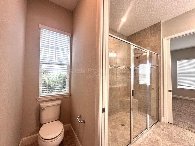 Building Photo - 13808 Chauvin Ave