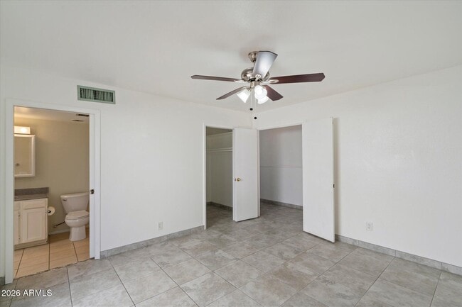 Building Photo - 8037 N 40th Ave