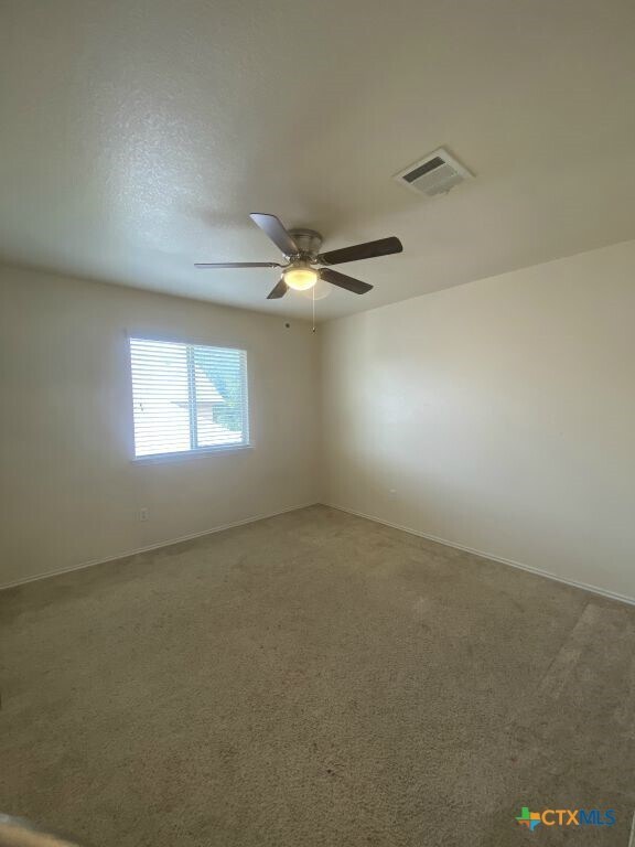 Building Photo - 7105 Golden Oak Ln