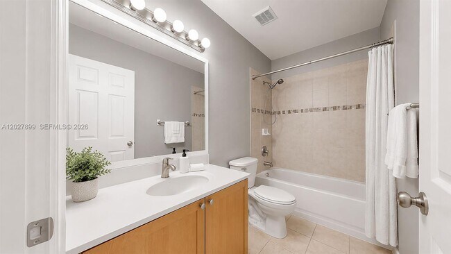 Building Photo - 16914 SW 137th Pl