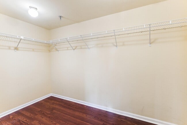 Building Photo - 6463 La Costa Dr