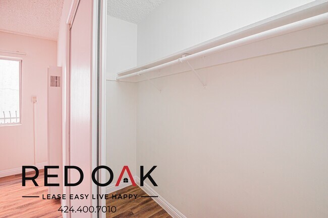 Building Photo - 840 S Carondelet St