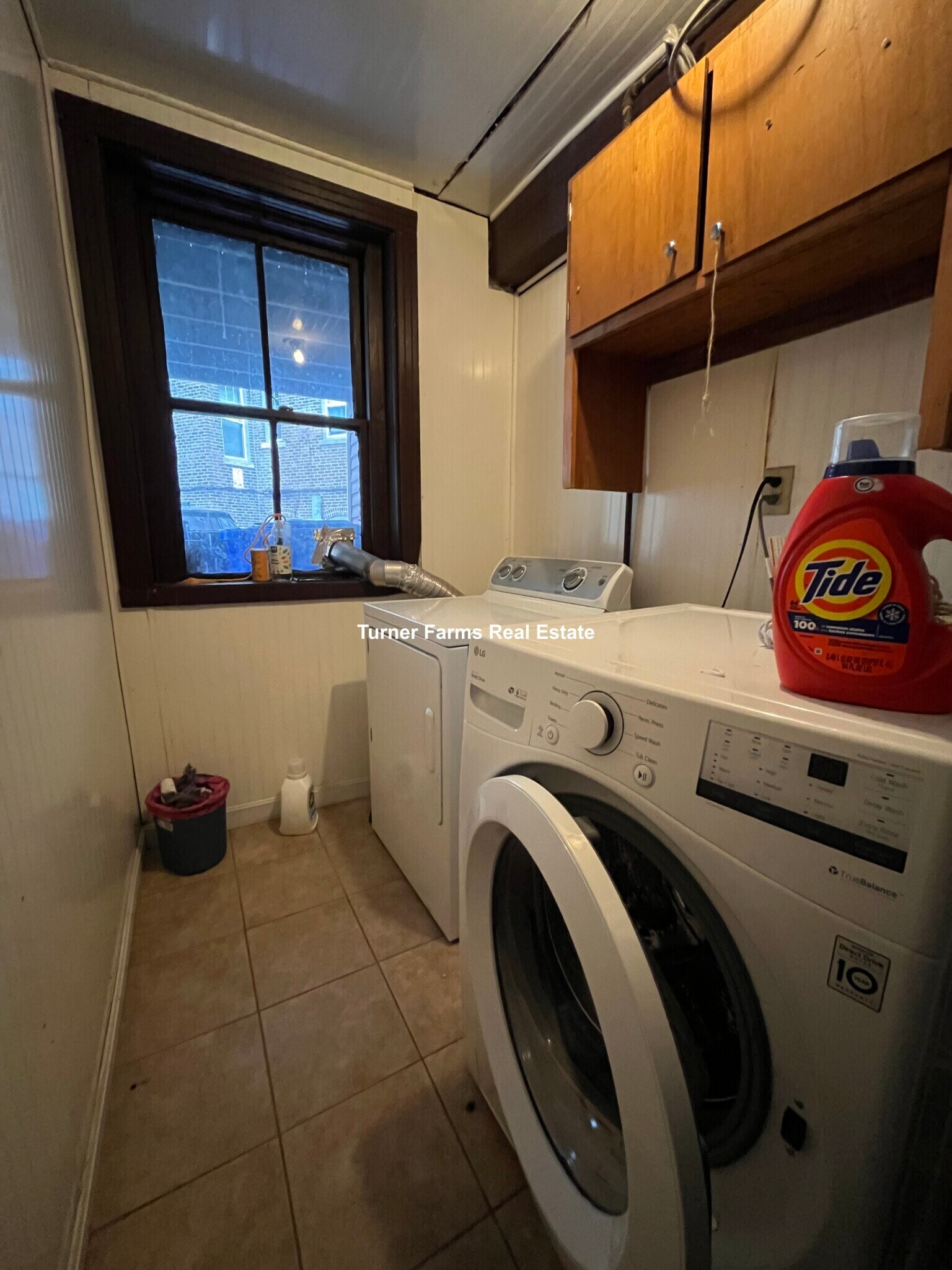 Building Photo - 19 Netherlands Rd