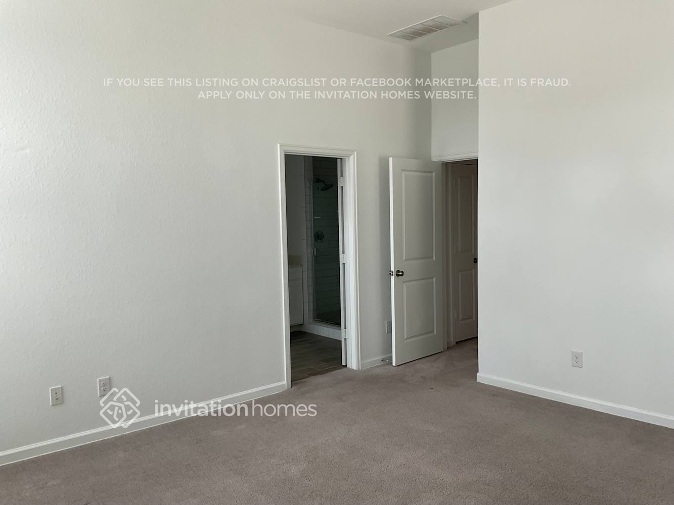 Building Photo - 4023 Champlain Wy