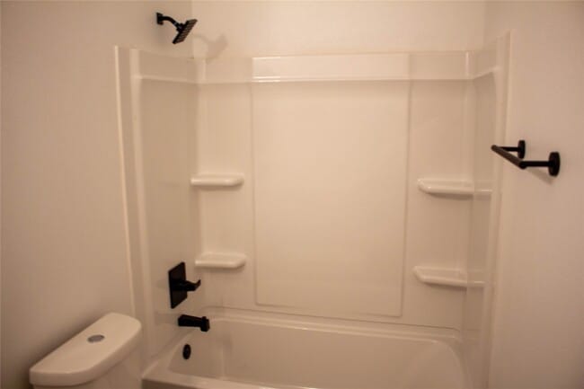Building Photo - 106 Runnels St