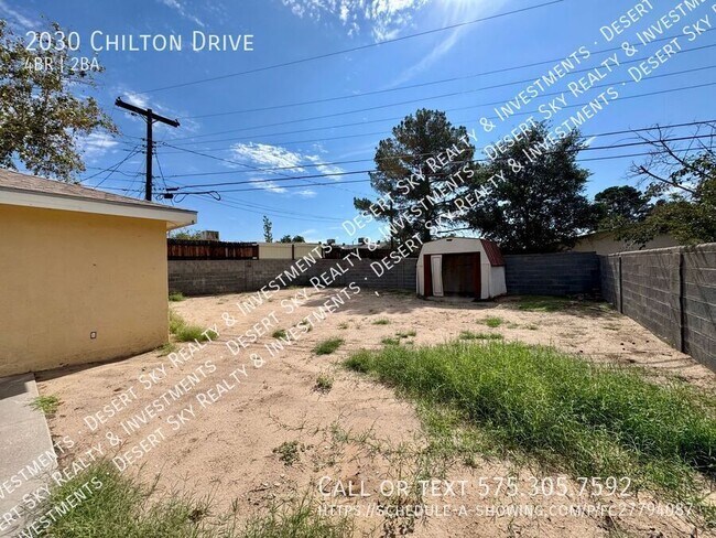 Building Photo - 2030 Chilton Dr