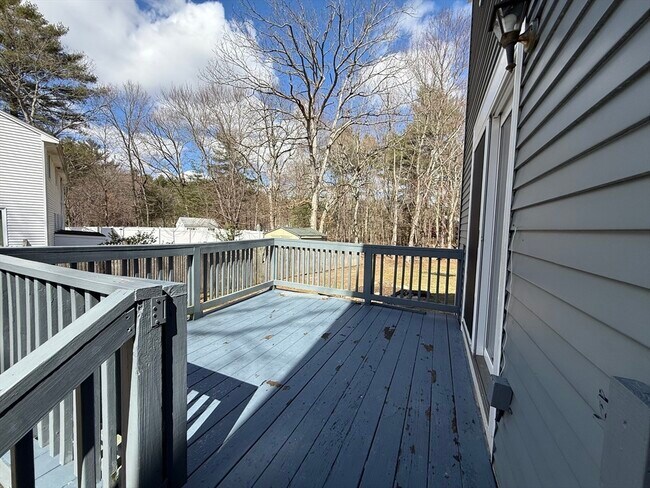 Building Photo - 1328 East St