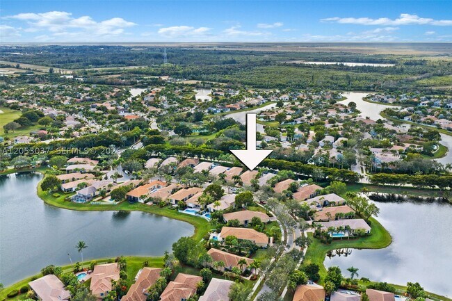 Building Photo - 2497 Bay Isle Dr