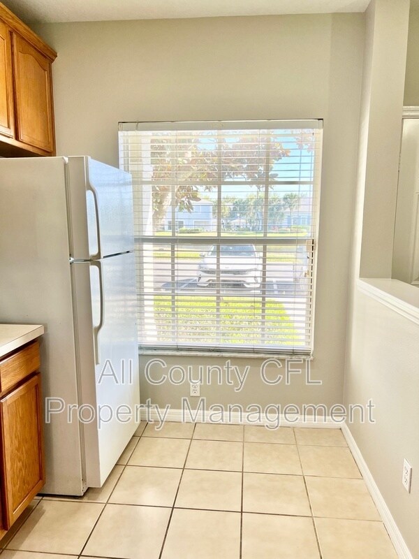 Building Photo - 9305 Jasmine Flower Ln