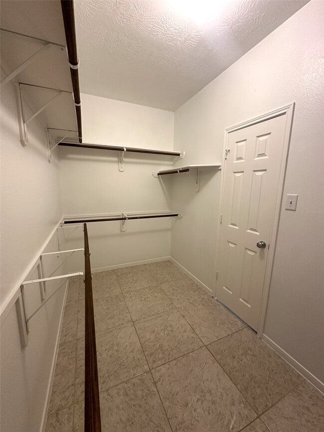 Building Photo - 11347 Sandstone Canyon Dr