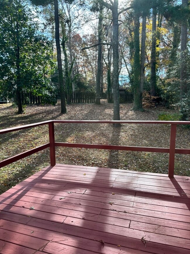 Building Photo - Single Family Home in Skimino Hills! Avail...