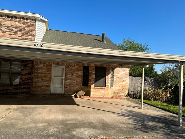 Primary Photo - 4740 Rice Farm Rd