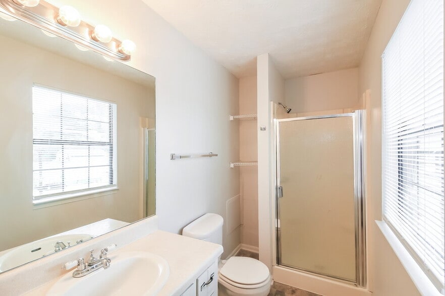 Building Photo - 127 Gristmill Ct