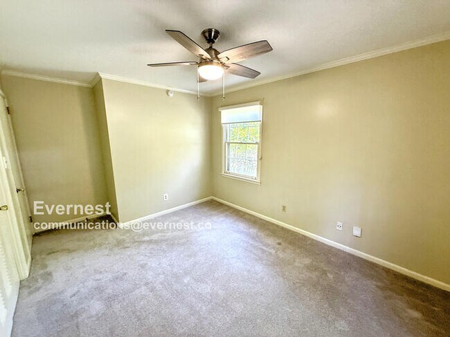 Building Photo - 2723 Acton Rd