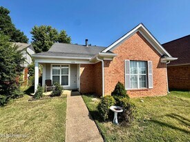 Building Photo - 1096 W E Ross Pkwy