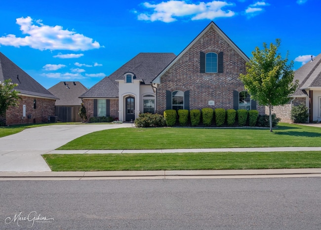 Building Photo - 603 Stowe Cir