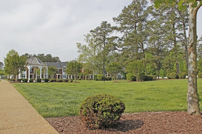 Building Photo - Village at Quarterpath