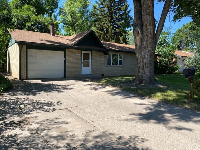Primary Photo - 3 Bed 1 Bath w/ 1 car garage West-Side Fort Collins Ranch