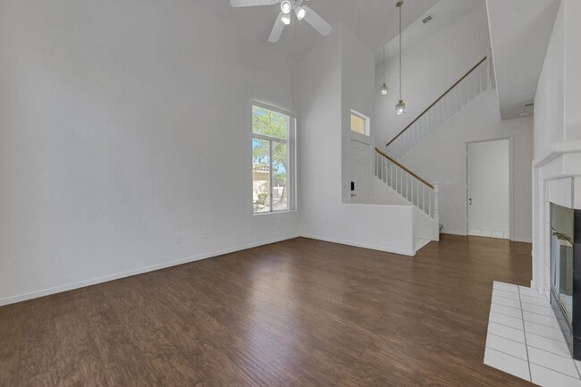Building Photo - 193 Chadwell Ct
