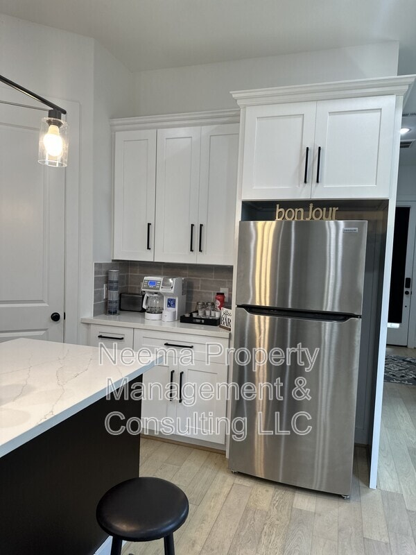 Building Photo - 1711 Ruth St