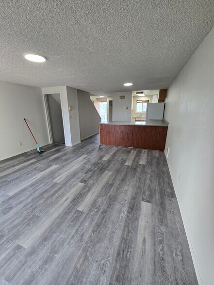 Building Photo - 817 Northview Cir