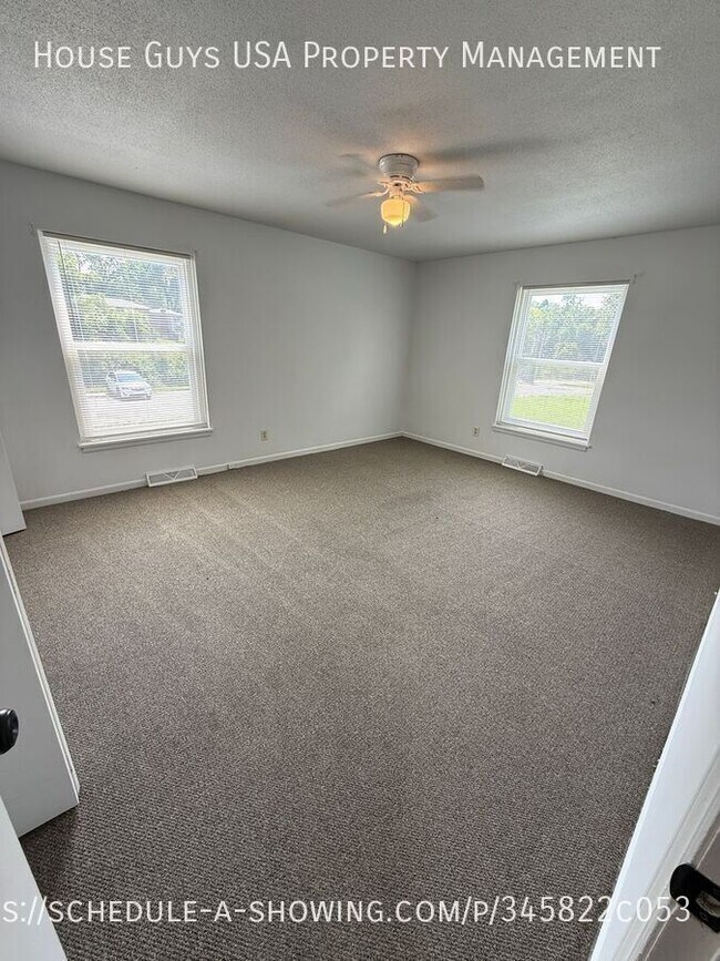 Building Photo - 8608 Countryshire Ln