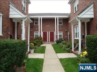 Primary Photo - 715 Broad Ave