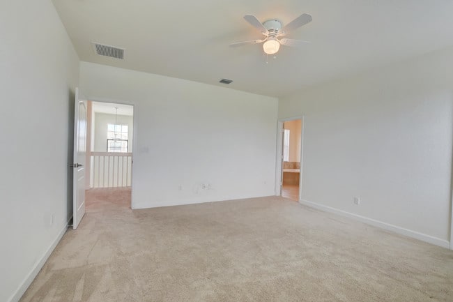 Building Photo - 4568 Willow Basin Wy