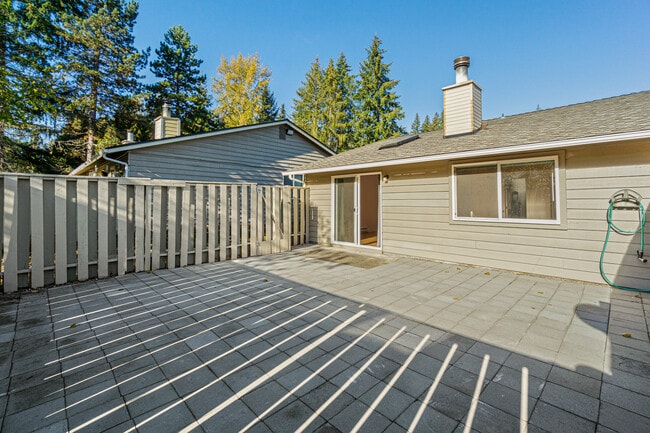 Building Photo - 708 126th Ave NE