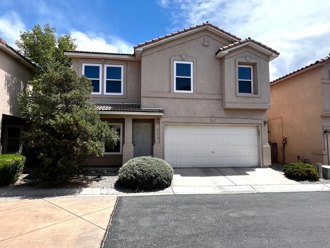 Building Photo - 4353 Altura Vista Ln NE