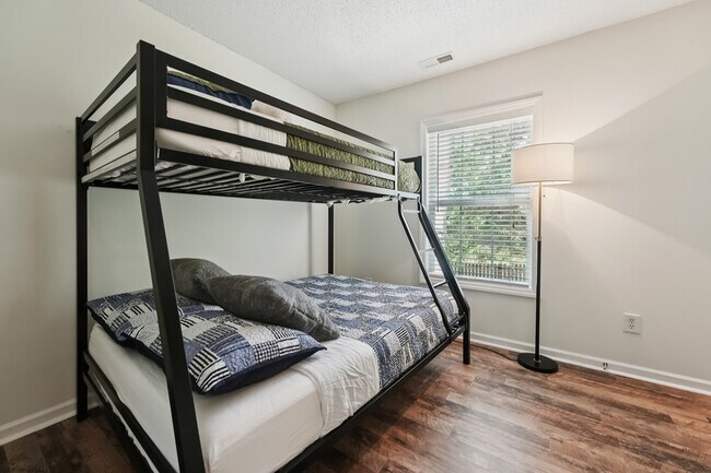 Building Photo - 2203 Elk River Dr