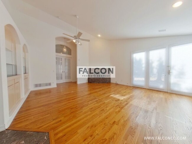 Building Photo - 8369 Twinberry Point