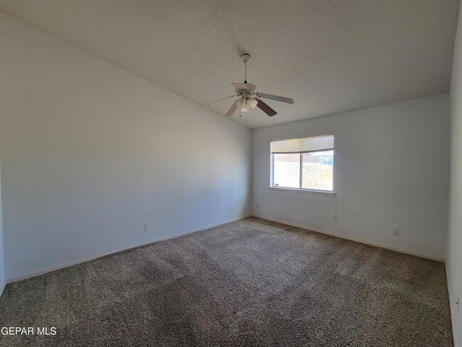 Building Photo - 5777 Rick Husband Dr