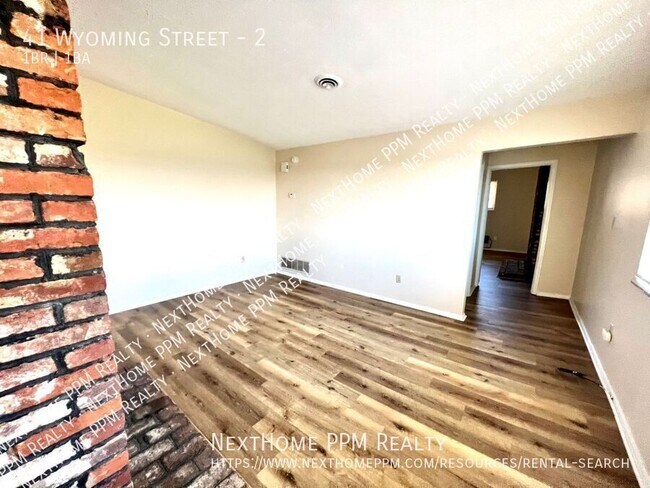 Building Photo - 41 Wyoming St