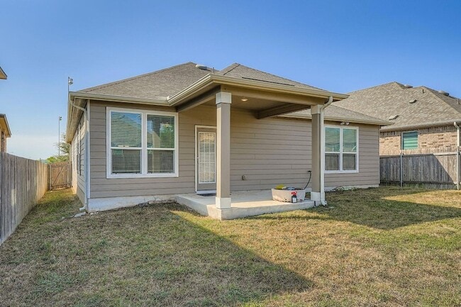 Building Photo - 7904 Nightwing Rd