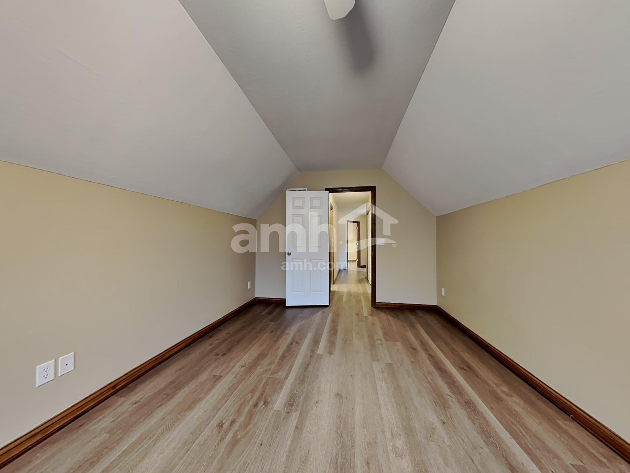 Building Photo - 763 Bristol View Dr