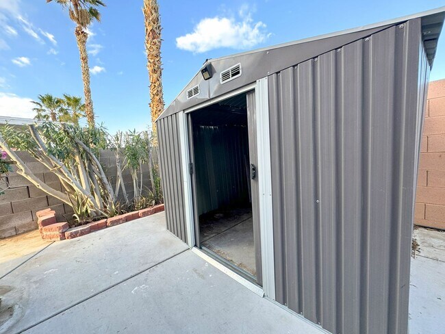 Building Photo - 3740 Alliance St