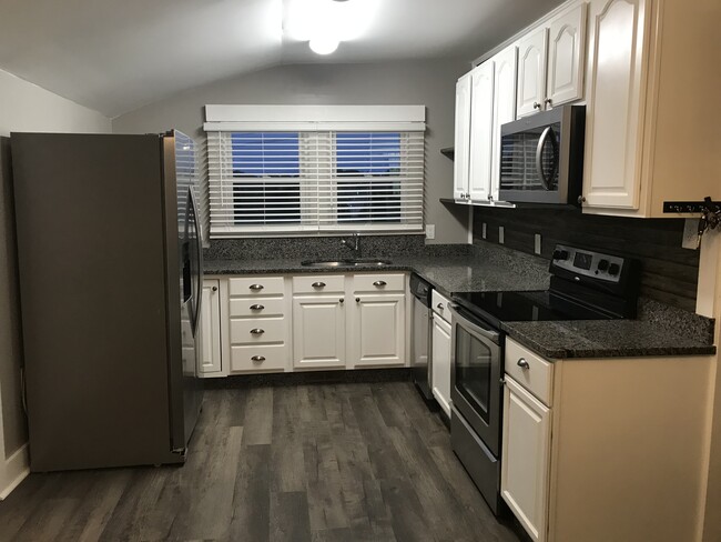 New stainless steel appliances - 204 Spring St