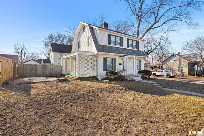 Building Photo - 400 E Virginia Ave