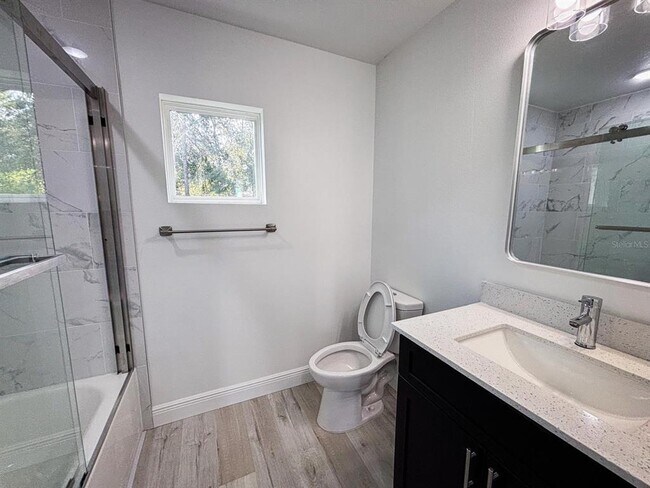 Building Photo - 2201 CONWAY Dr