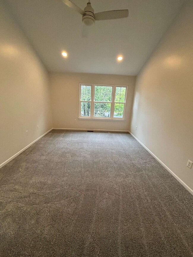 Building Photo - 50 Battalion Dr