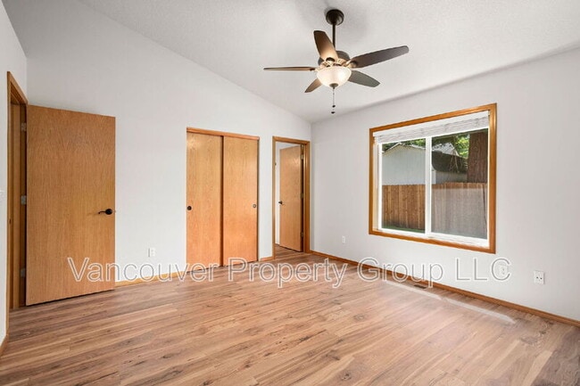 Building Photo - 3106 NE 183rd Pl