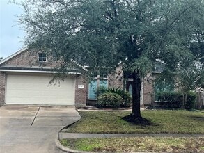 Building Photo - 17707 Cypress Laurel St