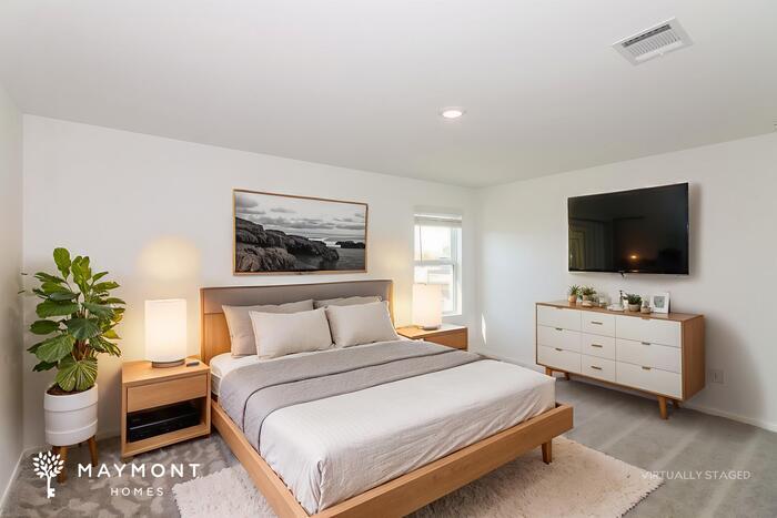 Building Photo - 3053 Fantasy Ter Dr