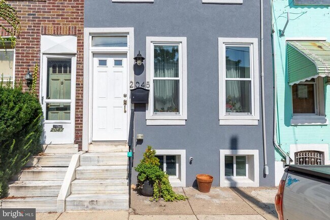 Building Photo - 2045 Wilder St