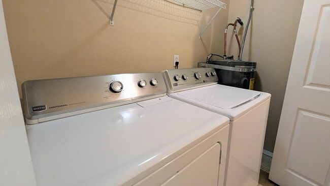 Building Photo - 16130 NW Fescue Ct