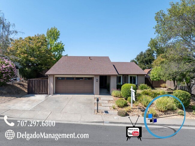 Building Photo - 493 Mills Dr